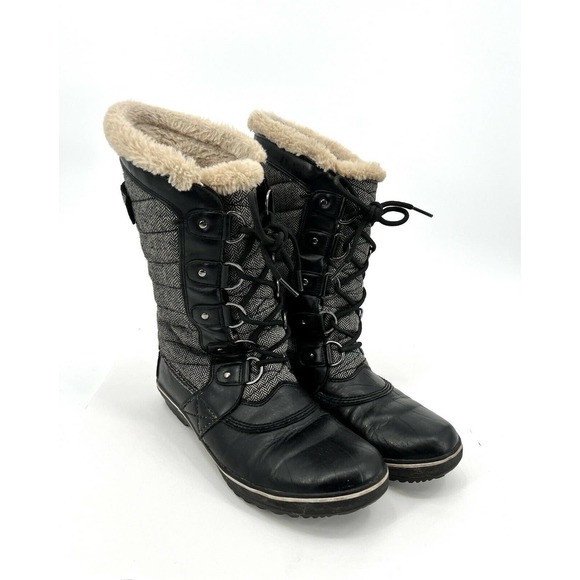 JBU Black and Gray Lace-Up Winter Boots - Picture 1 of 7